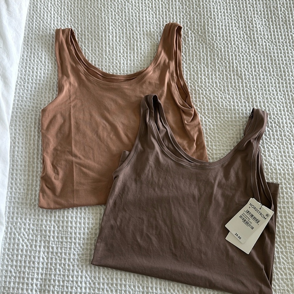 Set of 2 Nordstrom Tank Tops